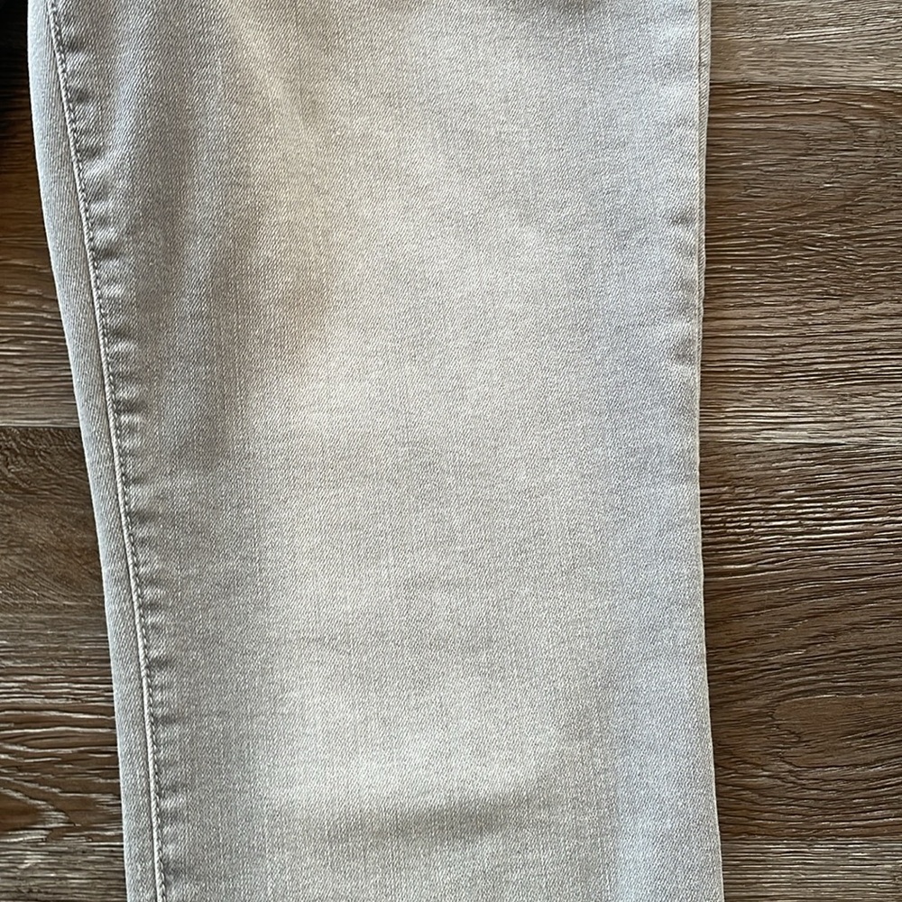 Charter Club Jeans Women’s Size 4P Lexington Straight Light Gray Denim - Picture 10 of 14